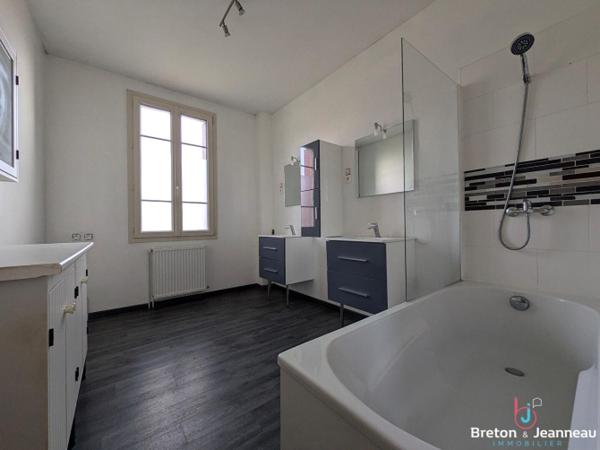 Maison secteur Evron