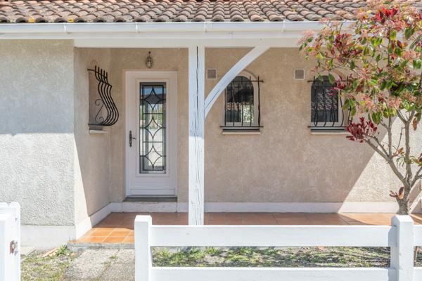 ANDERNOS-LES-BAINS – Maison de ville 66 m² avec jardin, garage
