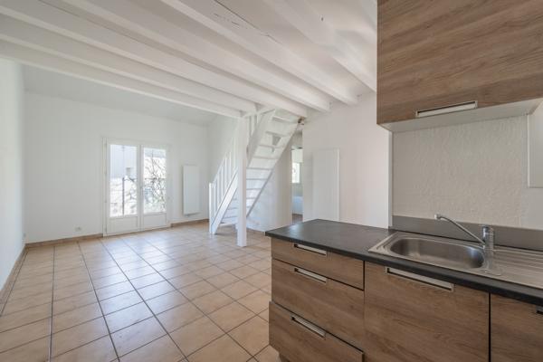 ANDERNOS-LES-BAINS – Maison de ville 66 m² avec jardin, garage