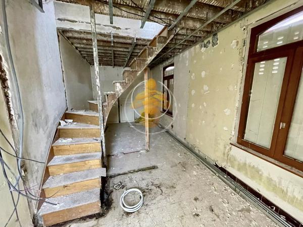 Vente                                                      Maison
                        
                     3 pièces                      43 m2                     à Charmes