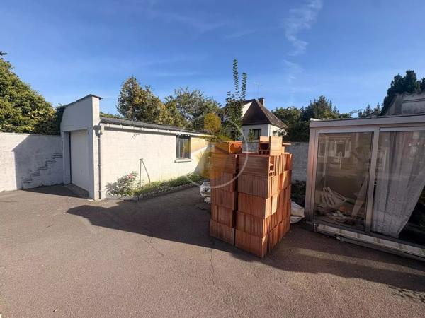 Vente                                                      Maison
                        
                     3 pièces                      43 m2                     à Charmes
