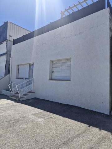 Local commercial Sollies Ville cabinet médical 150 m2