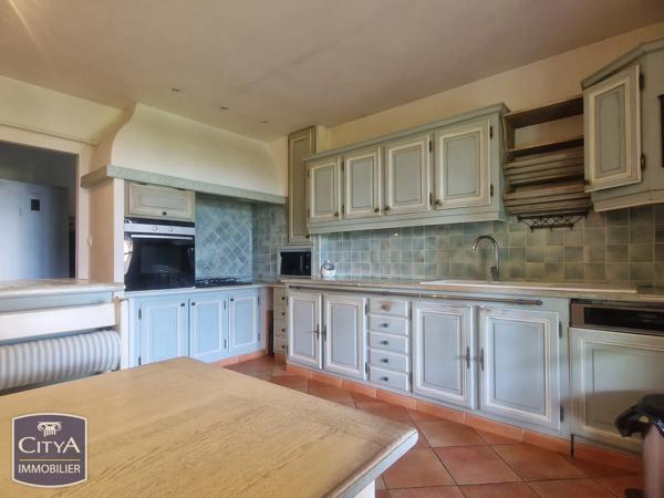 Maison à vendre 5 pièces 167m² Rochefort-du-Gard (30650)