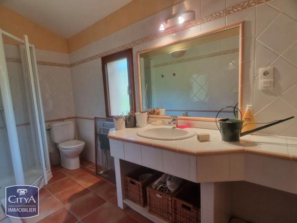 Maison à vendre 5 pièces 167m² Rochefort-du-Gard (30650)