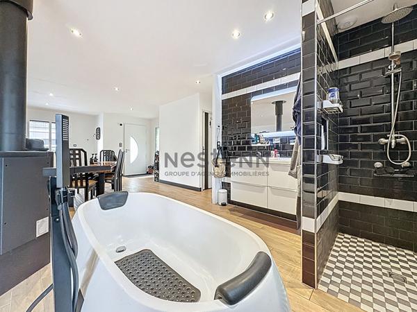 Maison de plain-pied à vendre à La Membrolle sur Longuenée de 88m2 sur un terrain de 390m2