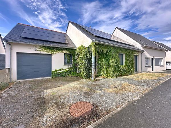 Maison de plain-pied à vendre à La Membrolle sur Longuenée de 88m2 sur un terrain de 390m2