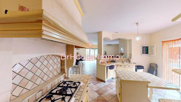 Maison à vendre 6 pièces de 183 m²