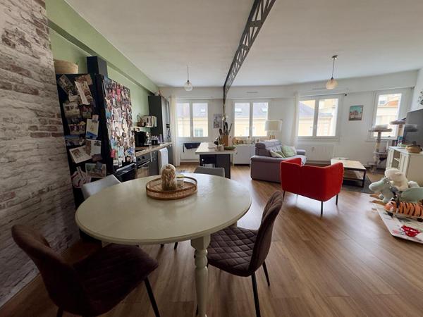 Appartement esprit industriel ! Coeur de ville du Mans - 3 chambres