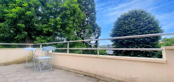 Vente                                                      Appartement
                        
                     5 pièces                      90 m2                     à Rouen