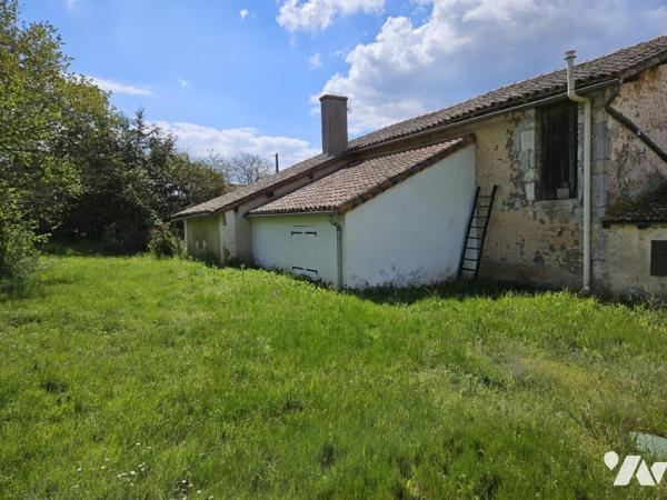 A vendre à VALENCE-EN-POITOU (VIENNE) 86700, VAUX