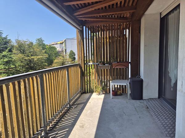 GRADIGNAN FAVARD - Appartement T3 lumineux et traversant