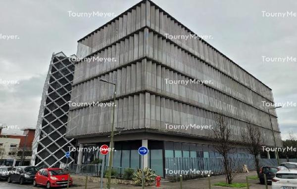 IMMEUBLE BUREAUX PRIVATIF A VENDRE - SAINT MÉDARD EN JALLES