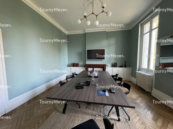 IMMEUBLE BUREAUX PRIVATIF A VENDRE - SAINT MÉDARD EN JALLES