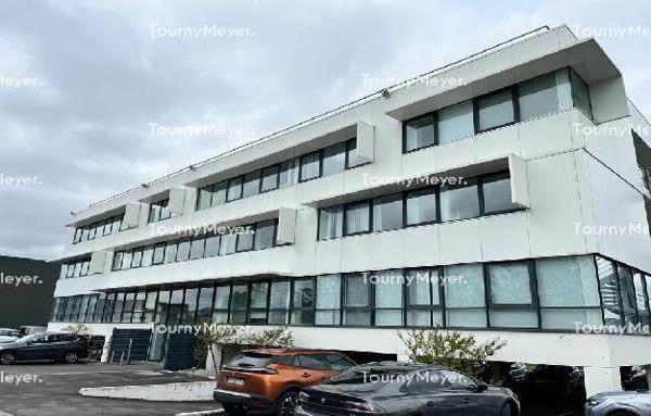 IMMEUBLE BUREAUX PRIVATIF A VENDRE - SAINT MÉDARD EN JALLES