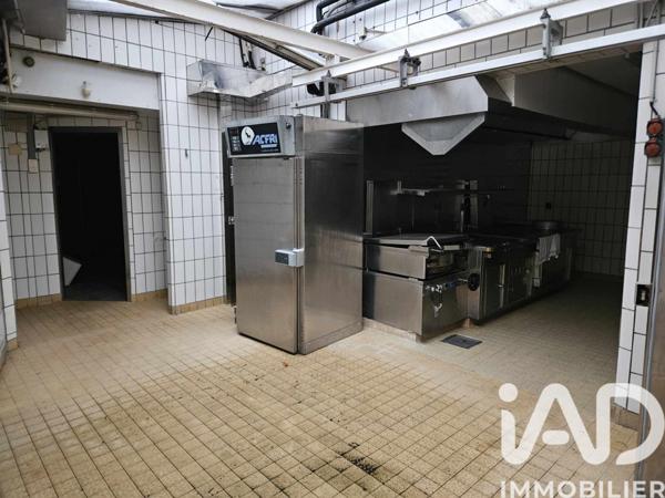 Immeuble à vendre 495 m² Fleury-les-Aubrais