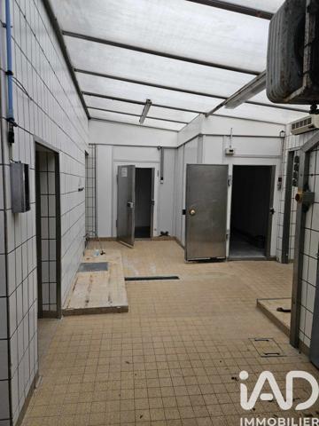 Immeuble à vendre 495 m² Fleury-les-Aubrais