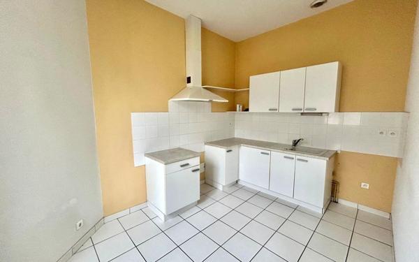 Appartement à louer    4 pièces •  Périgueux