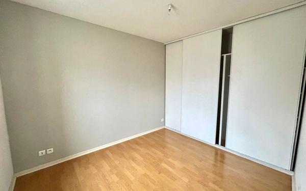 Appartement à louer    4 pièces •  Périgueux