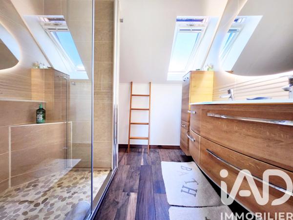 Maison à vendre 6 pièces 150 m² Maurecourt