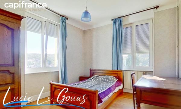 Demeure de 181m², parc clos et arboré, garage à Saulnes