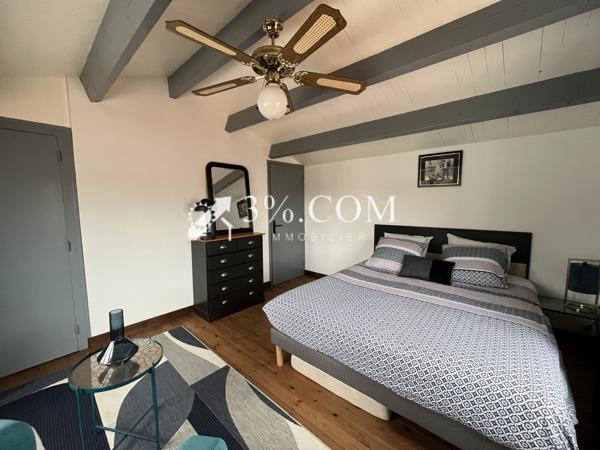 Maison
                                                                                                                                                                                                                                                                                                                        5 pièce(s)                                                                                                                                                                                                          3 chambre(s)                                                                                                                                                                                                          85  m²