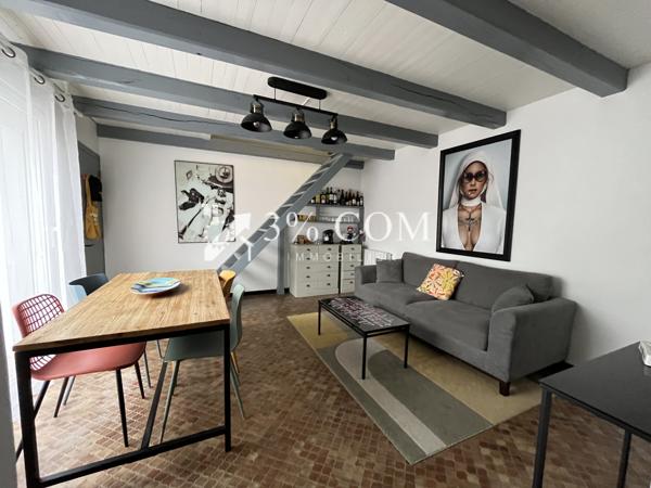 Maison
                                                                                                                                                                                                                                                                                                                        5 pièce(s)                                                                                                                                                                                                          3 chambre(s)                                                                                                                                                                                                          85  m²