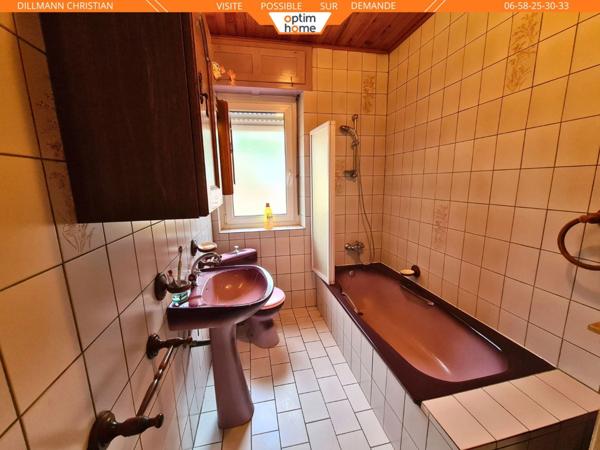 Maison jumelée et garage