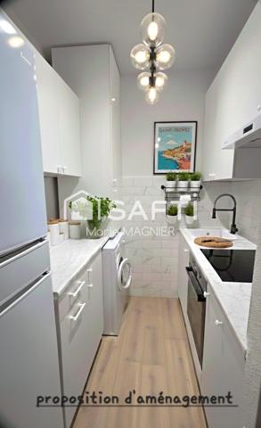 Plage à pied - grand T2 de 44m2 avec balcon/terrasse vue mer et parking dans une résidence sécurisée - CAVALAIRE SUR MER