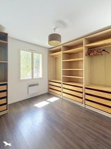 Maison 347 000 € Ambarès-et-Lagrave 5 p 132 m² DPE D