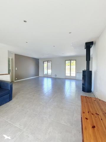 Maison 347 000 € Ambarès-et-Lagrave 5 p 132 m² DPE D