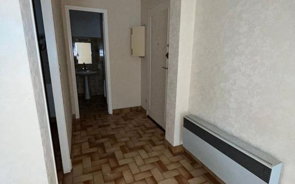 Appartement à louer    1 pièce •  Selles-sur-Cher