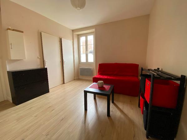 PONT ROUSSEAU : Appartement T2 meublé