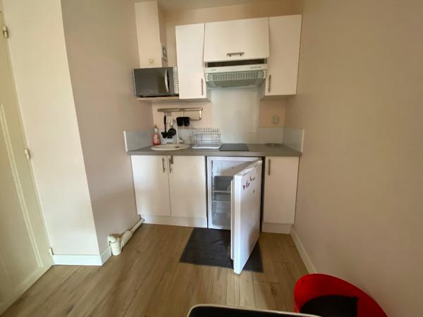 PONT ROUSSEAU : Appartement T2 meublé
