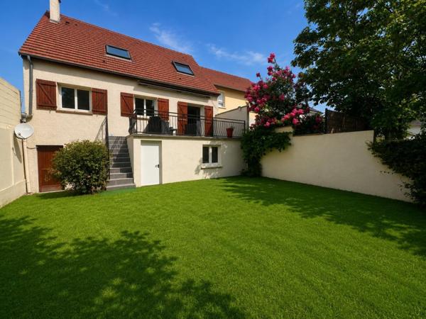 Maison Houilles 6 pièces 110 m2 549 900 € **  - Référence  987