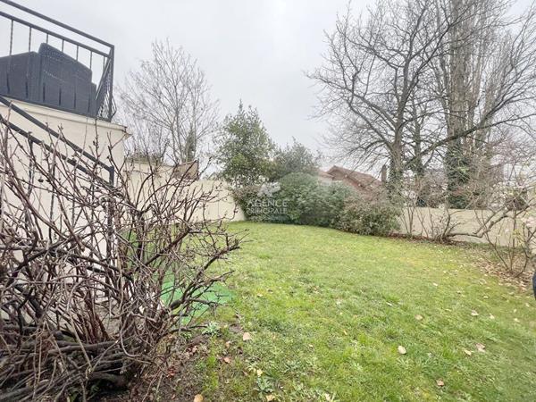 Maison Houilles 6 pièces 110 m2 549 900 € **  - Référence  987