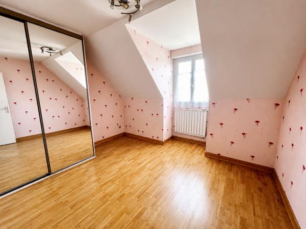 Maison Houilles 6 pièces 110 m2 549 900 € **  - Référence  987