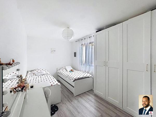 Quartier des Fleurs- Maison 7 pièces sur 325m² de terrain