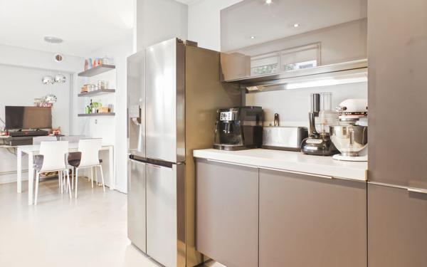 Appartement à vendre    5 pièces • 152,04 m2 Lyon 6