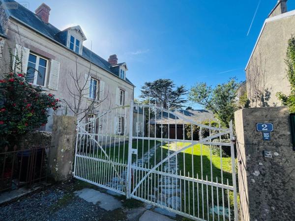 Maison à restaurer à vendre à Agon-Coutainville dans la Manche (50230), ref : 50069/51