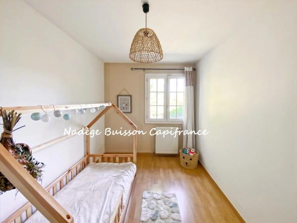 À vendre maison 4 pièces de 90 m² - BRUCOURT - Terrain de 5633 m²