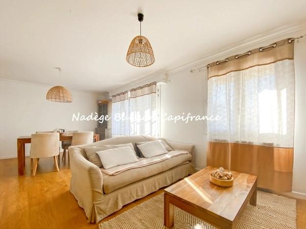 À vendre maison 4 pièces de 90 m² - BRUCOURT - Terrain de 5633 m²