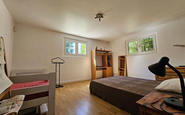 Maison à vendre    5 pièces •  Champigny-sur-Marne