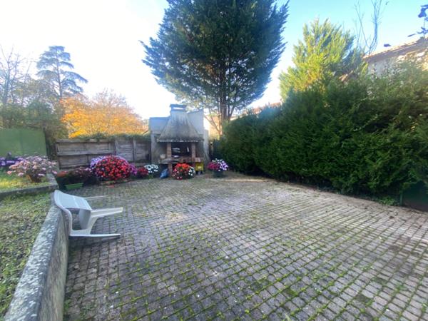 Immeuble de rapport à vendre AIRE SUR L'ADOUR (40)