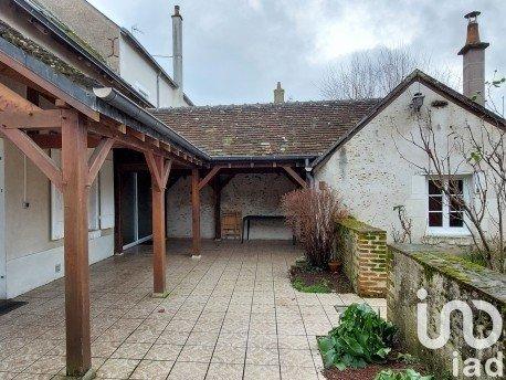 Maison 5 pièces de 133 m² à Contres (41700)