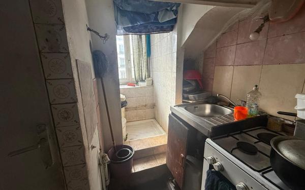 Appartement à vendre    1 pièce • 17,51 m2 Paris 18