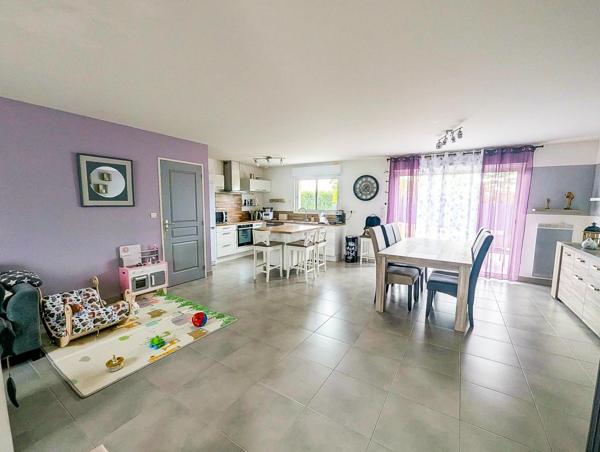 Maison à GUECELARD, 72230 - 6 pièces 120m²