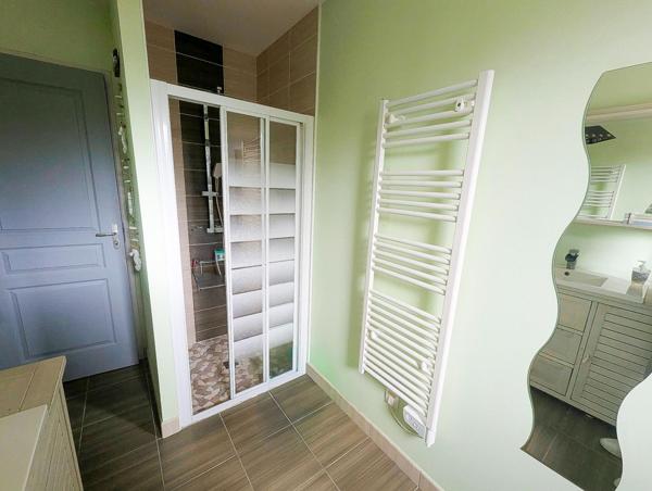 Maison à GUECELARD, 72230 - 6 pièces 120m²