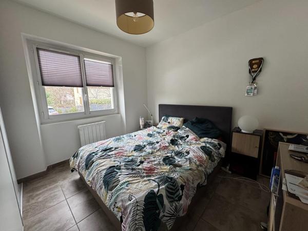 Villa rénovée 3 chambres, terrain 675m2, piscine