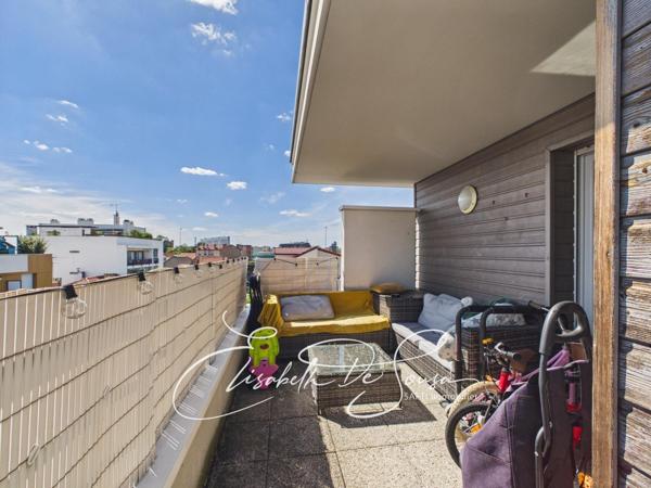 Maisons-Alfort – Dernier étage, 3 pièces avec trois terrasses et vue dégagée