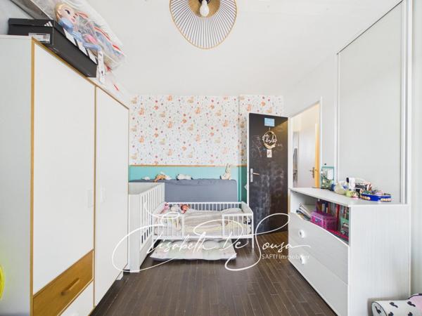 Maisons-Alfort – Dernier étage, 3 pièces avec trois terrasses et vue dégagée